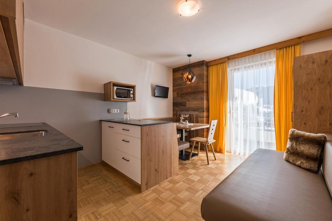 Appartments Lercher Irma San Candido Esterno foto