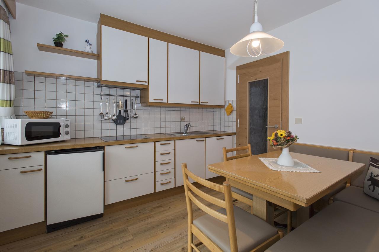 Appartments Lercher Irma San Candido Esterno foto