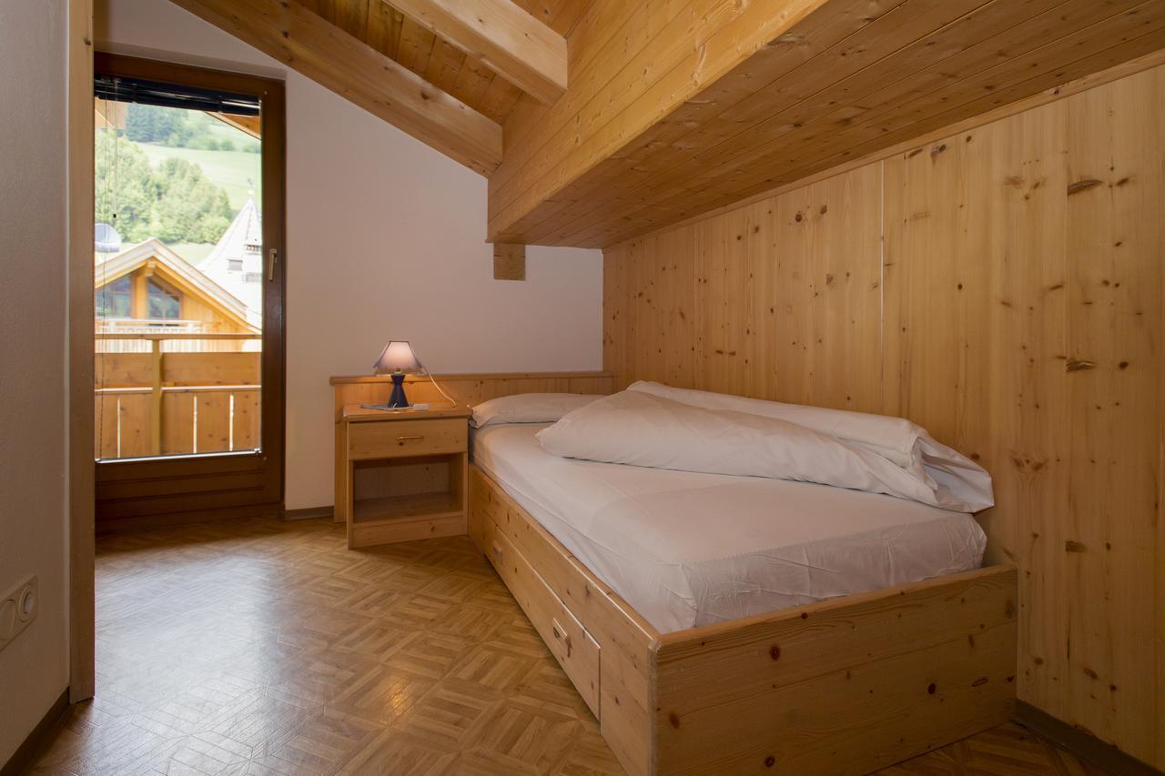 Appartments Lercher Irma San Candido Esterno foto