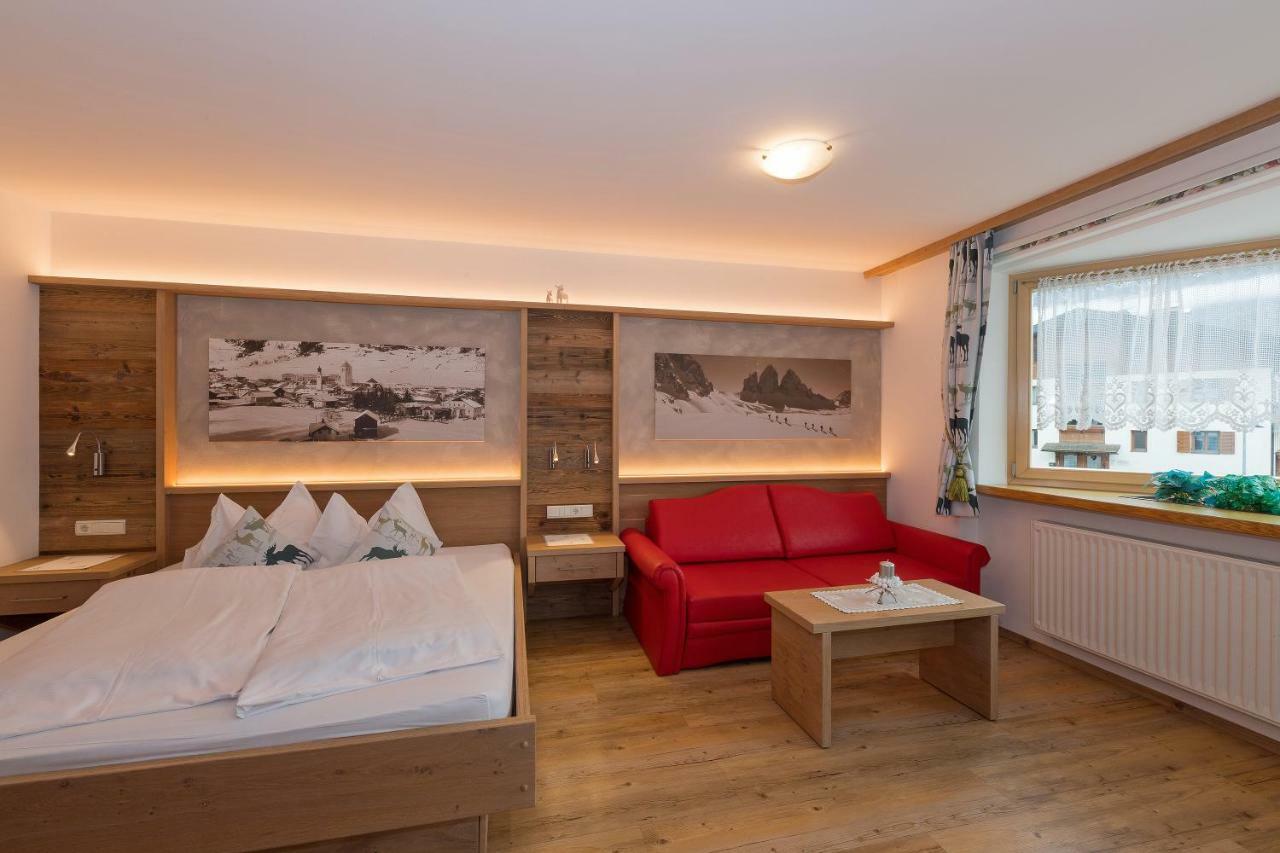 Appartments Lercher Irma San Candido Esterno foto