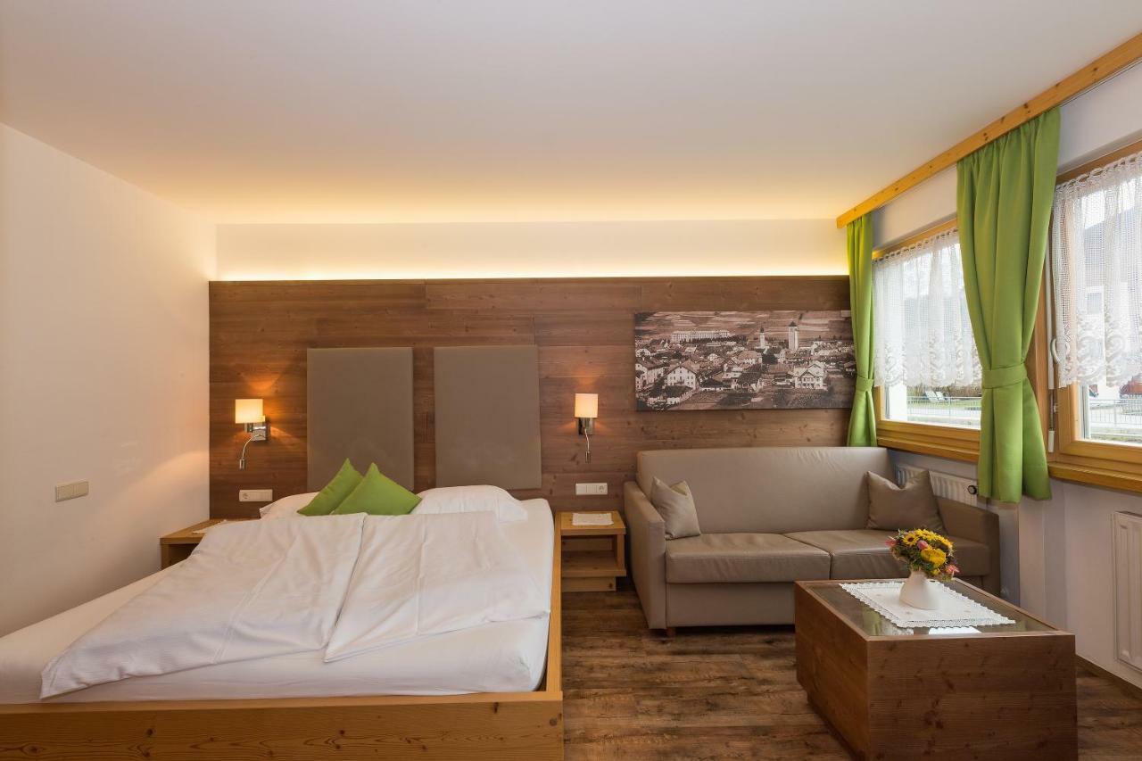 Appartments Lercher Irma San Candido Esterno foto